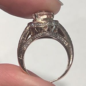 Rose gold diamond ring set